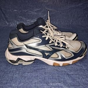 Mizuno Wave Bolts Women's Sneakers US Size W9 Blue and White Slightly Distressed